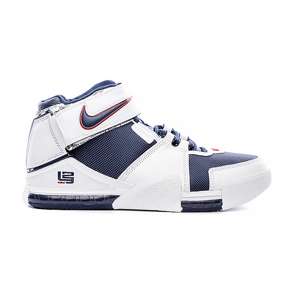 Чоловічі кросівки Nike ZOOM LEBRON II DR0826-100